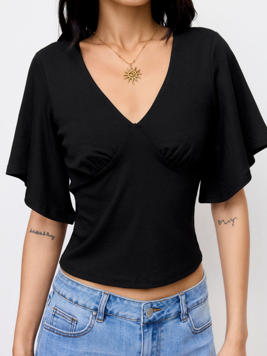 V-neck Ruched Short Bell Sleeve Top